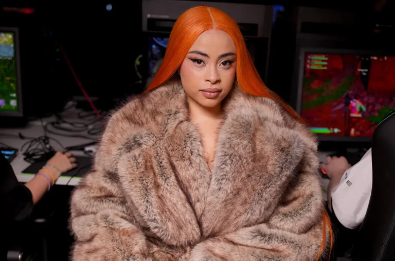 ice-spice-03-paris-fashion-week-march-2025-billboard-1548