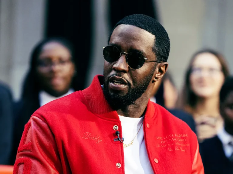 Sean-Diddy-Combs-Offensive