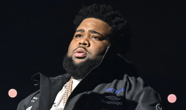 artist looking into crowd